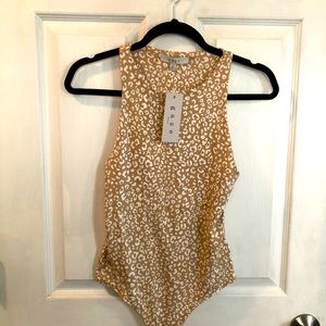 Gaze leopard print bodysuit